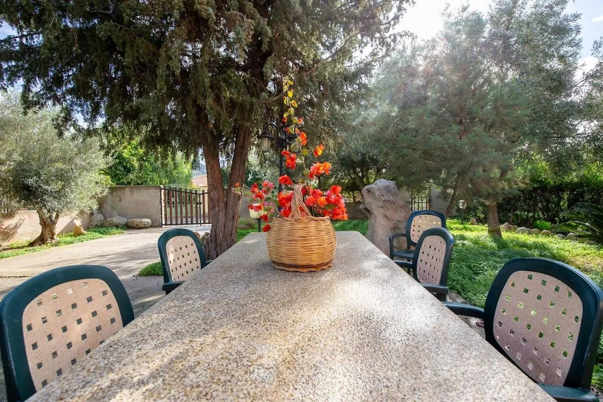 Villa Belocations - La Limonaia à Solanas  Italie